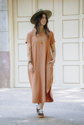 Vestido Alma multipropósito cuello en V o redondo - Avellana