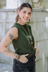 Blusa Abril ribs sin mangas cuello en redondo - Verde Militar