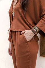 Pantalón Margaret con bolsillos - Marrón