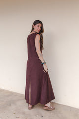 Vestido Sofía sin mangas con bolsillos y aberturas - Malbec