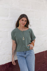 Blusa Amalia con mangas cuello redondo - Verde Oliva