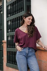 Blusa Zhara con mangas cuello en V- Color borgoña