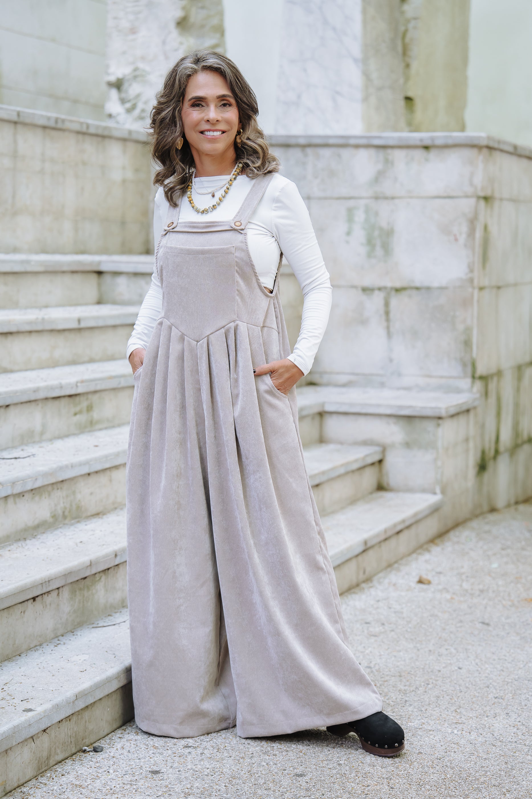 Overall Étnica corduroy sin mangas - Almendra