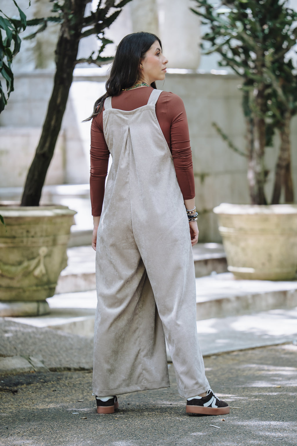 Overall Étnica corduroy sin mangas - Almendra