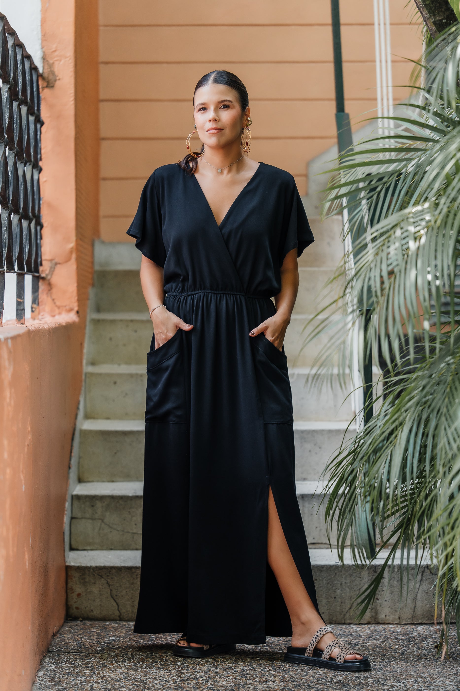Vestido Étnica Largo con mangas y aberturas frontales - Negro