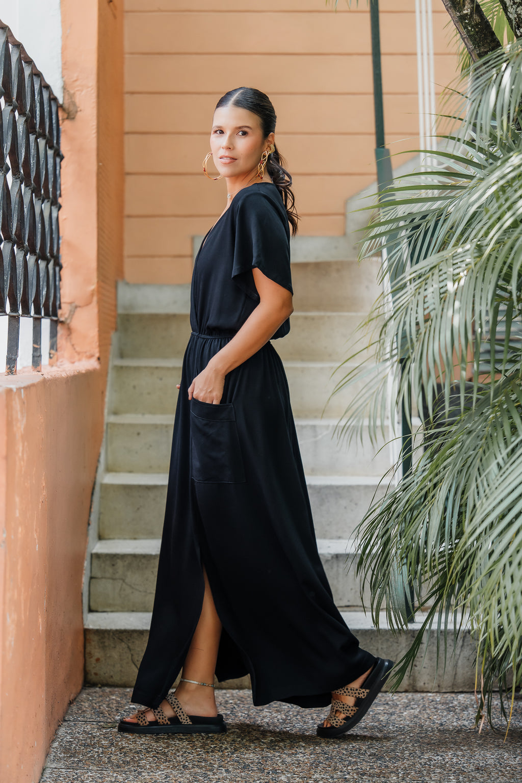 Vestido Étnica Largo con mangas y aberturas frontales - Negro