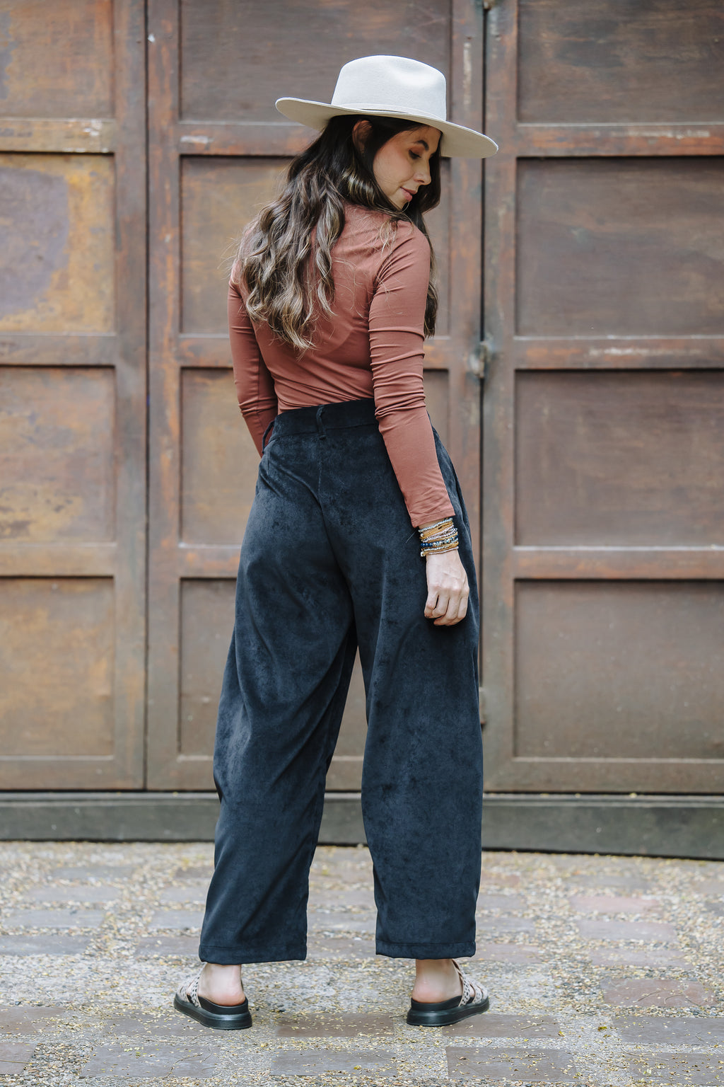 Pantalón Baggy Corduroy - Negro