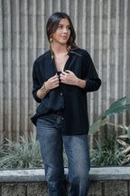 Sobrepuesto / Blusa Lira - Color Negro