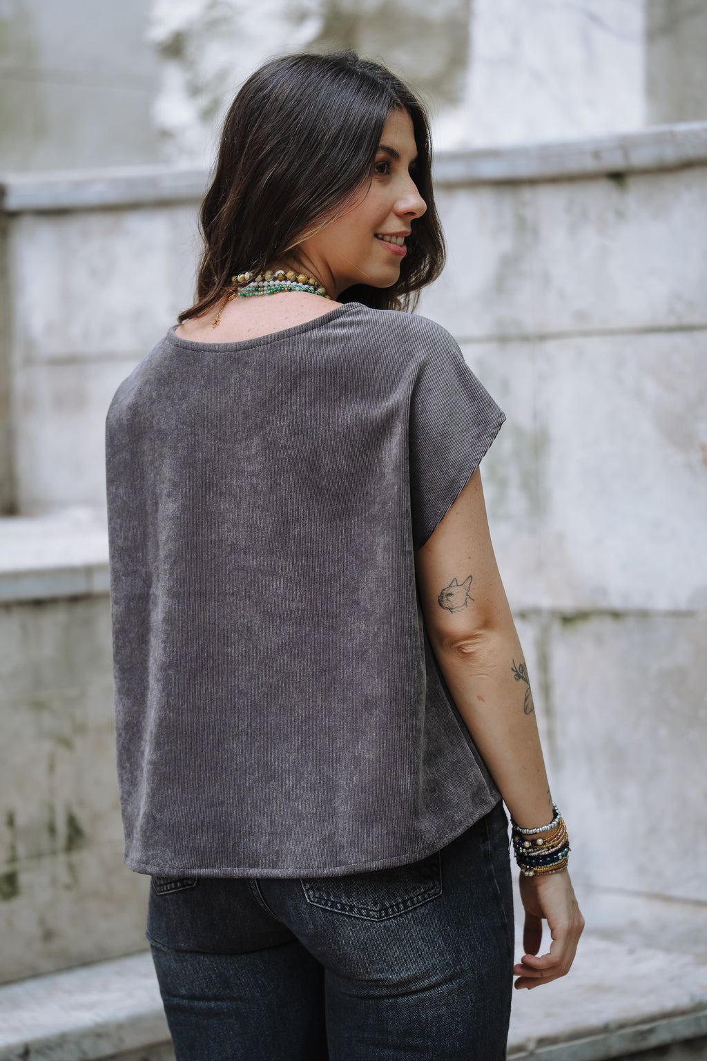 Blusa Cuello Bandeja - Corduroy Gris Plutón