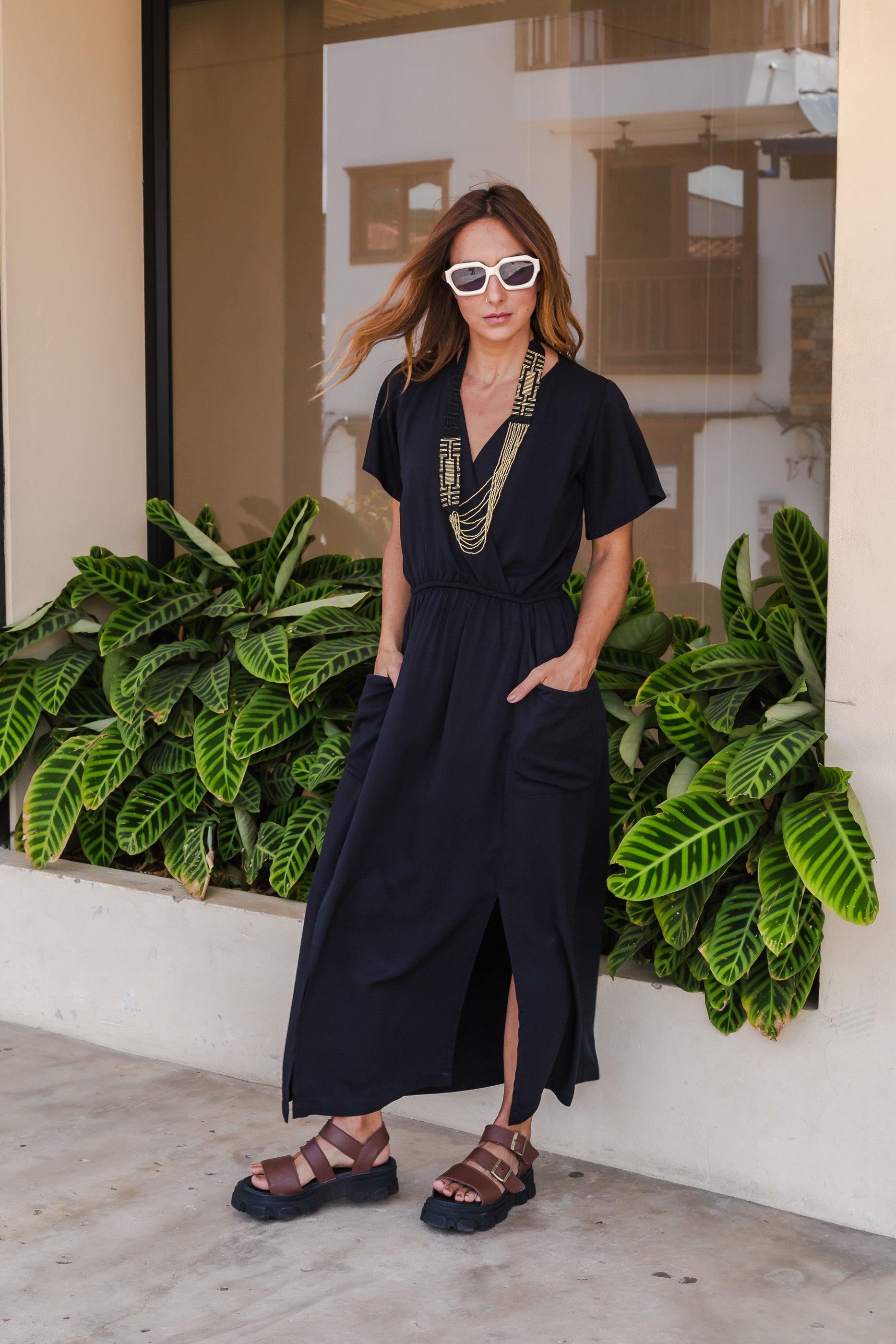 Vestido Étnica Largo con mangas y aberturas frontales - Negro