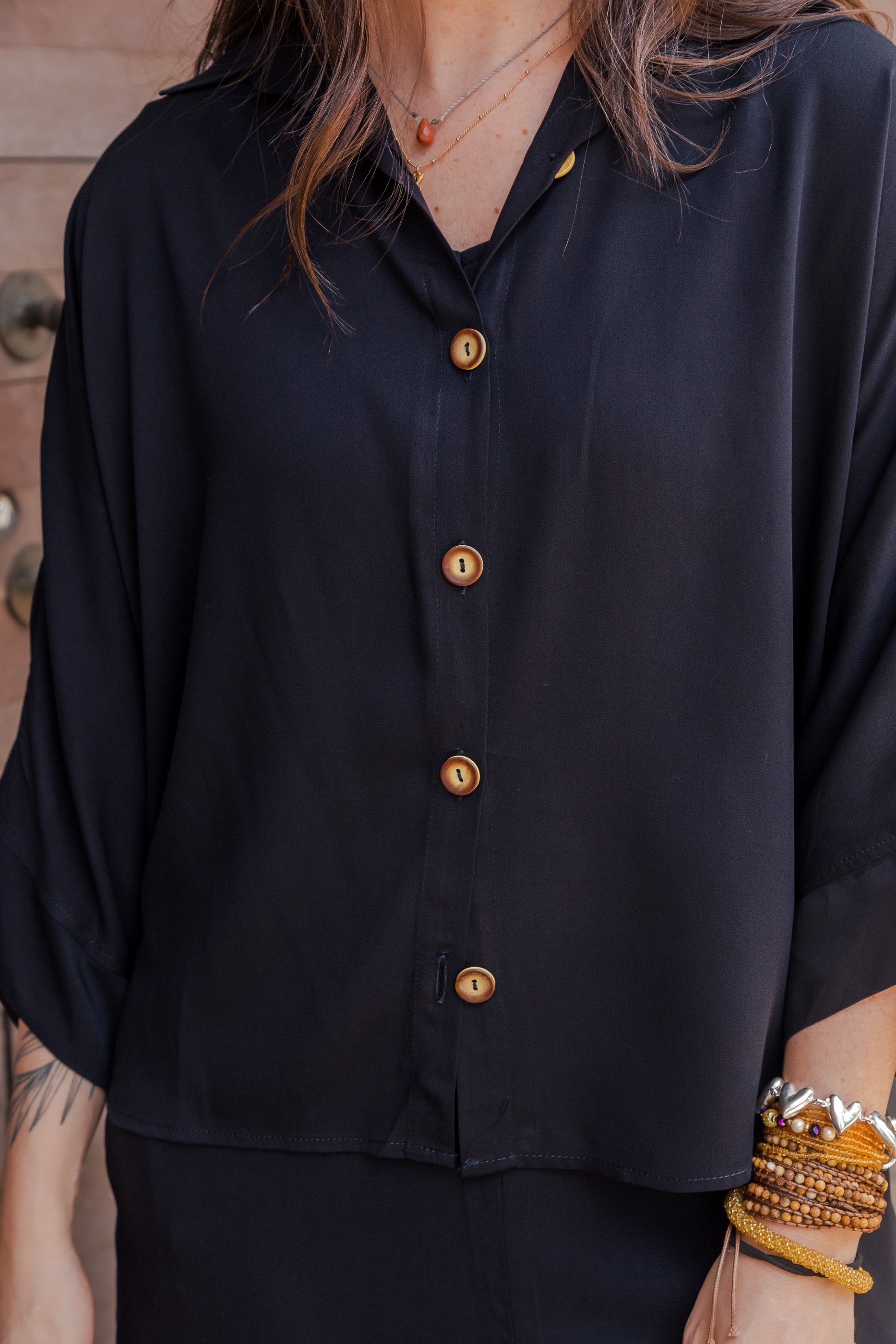 Blusa Boho manga 3/4 con botones - Negra