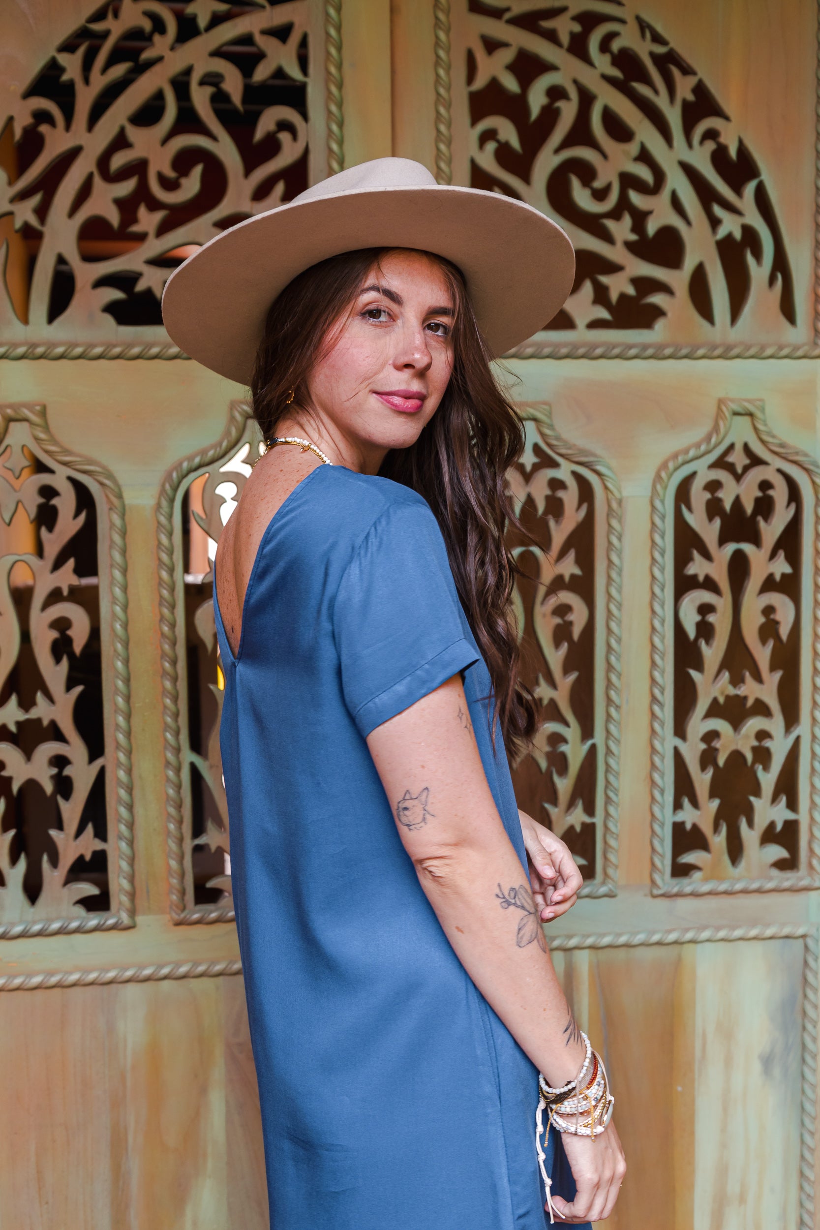 Vestido Alma Corto cuello en v o redondo - Mini Dress - Azul Índigo