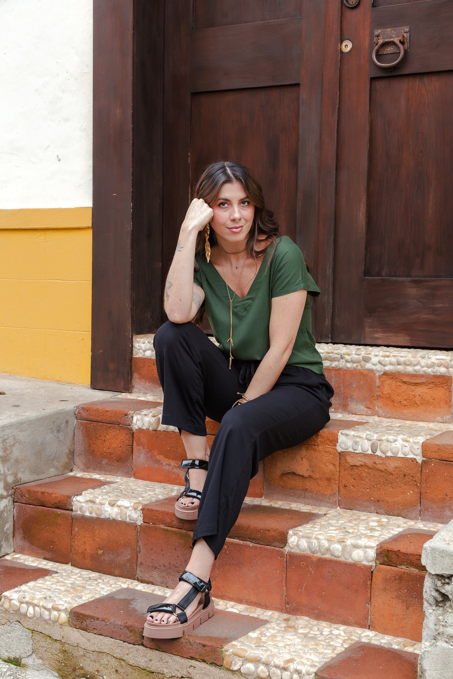 Blusa Nicanora cuello en V  - Verde Militar
