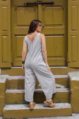 Enterizo Mariann sin mangas cuello en v - Gris