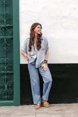 Camisa Classic recta con botones  - Gris claro