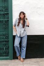 Camisa classic recta con botones - Gris