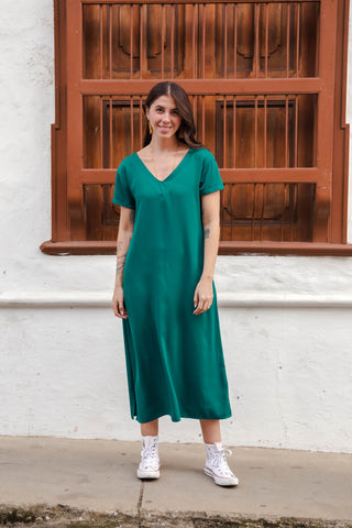 Vestido Alma Recto cuello en v o redondo  - Verde Esmeralda