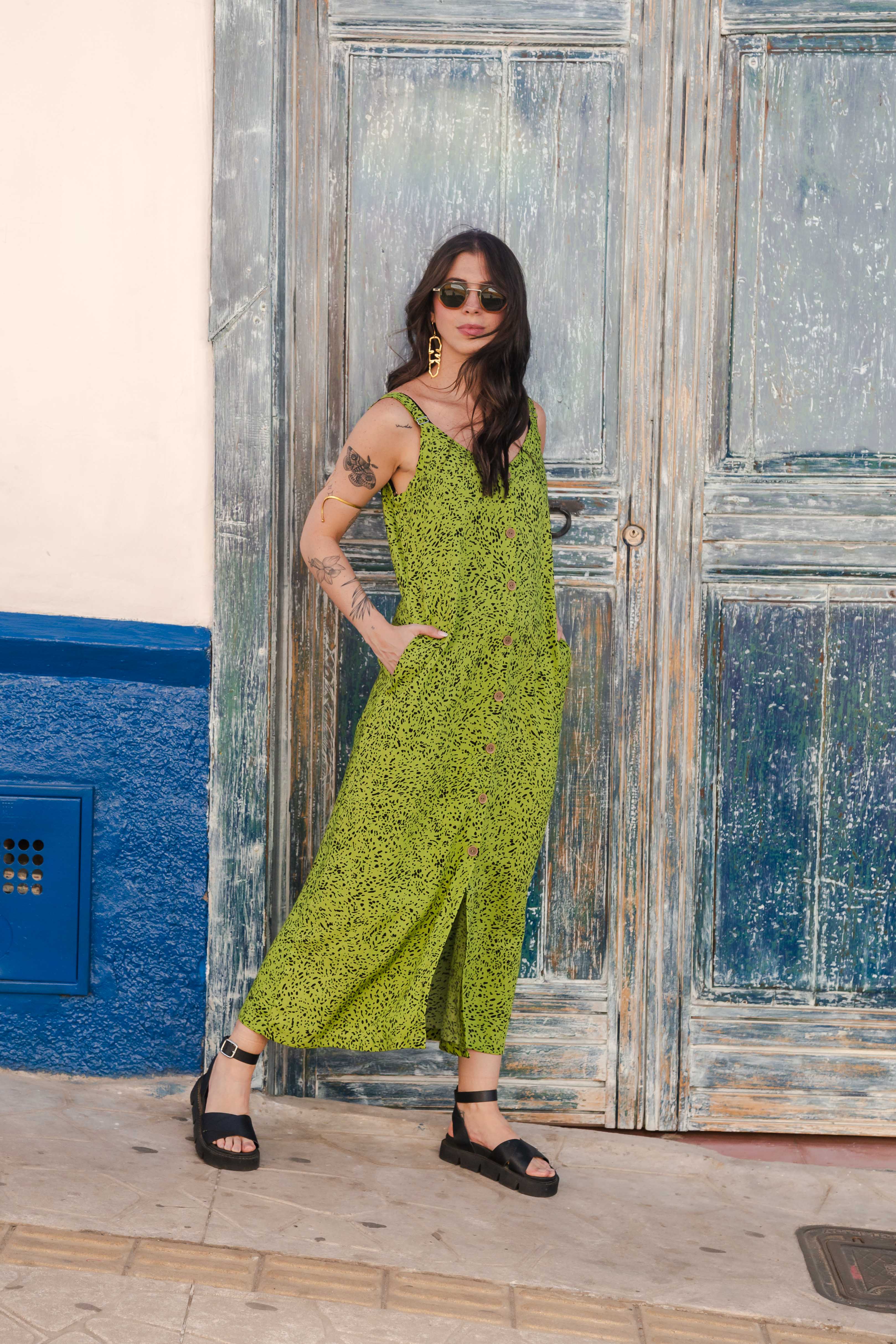 Vestido Largo de punticos con tiras y botones - Verde punticos negros