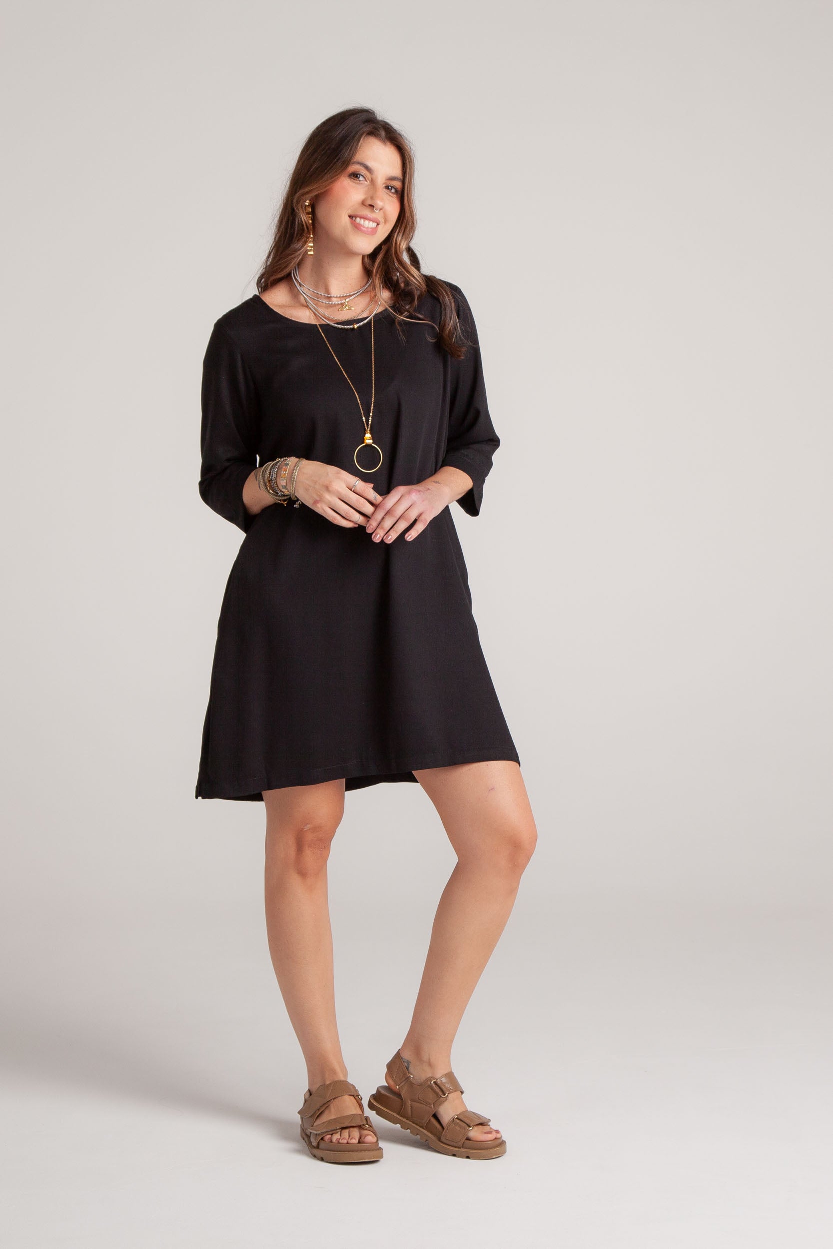 Vestido Carlota corto manga 3/4 - Negro