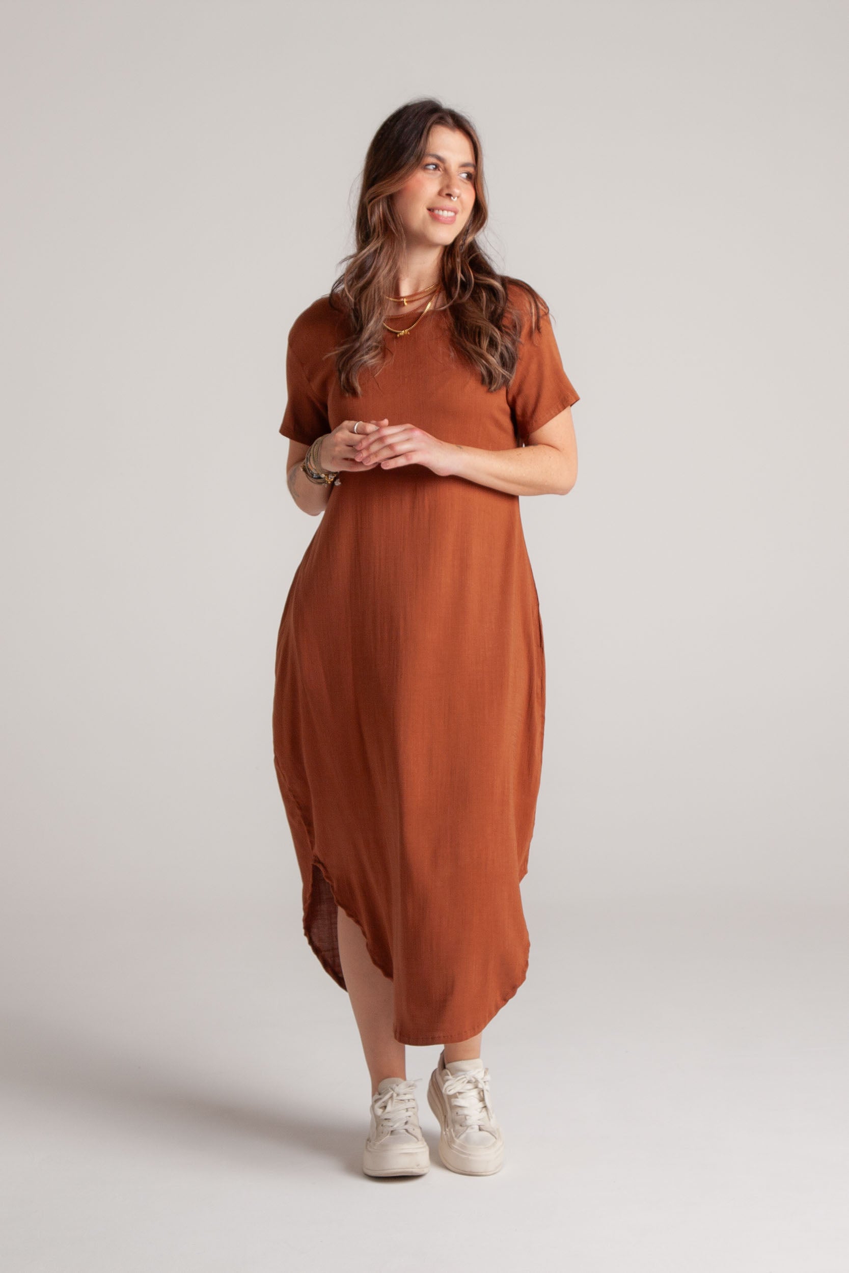 Vestido Alma multi cuello en v o redondo con bolsillos - Café Valery
