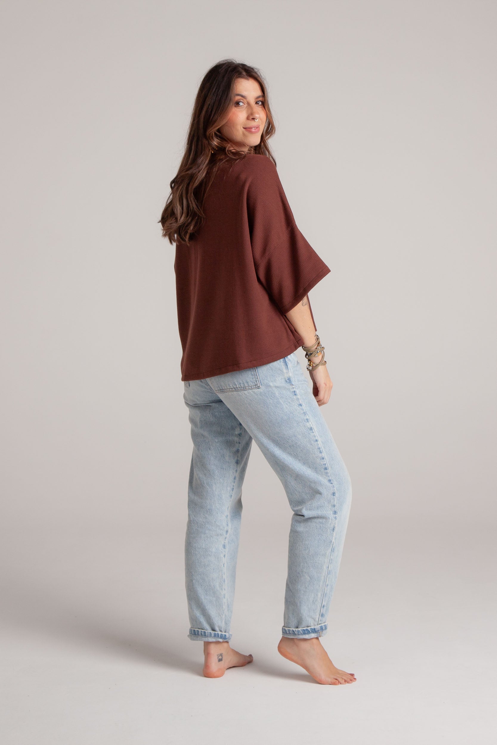 Blusa Mariposa tela de ribs manga 3/4 - Marrón