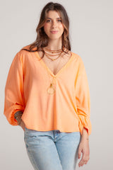 Blusa Ama manga larga cuello en V - Mandarina