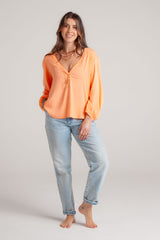 Blusa Ama manga larga cuello en V - Mandarina