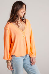 Blusa Ama manga larga cuello en V - Mandarina