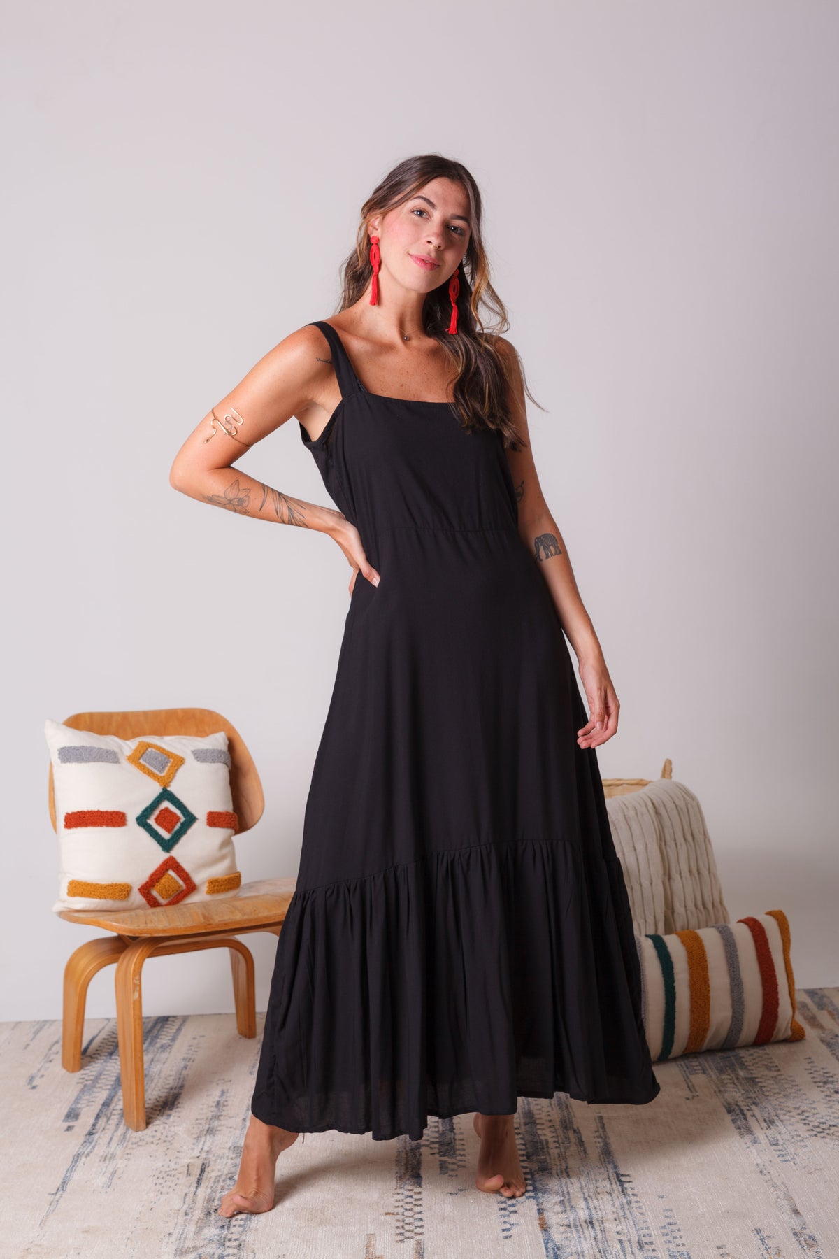 Vestido inspiración cuello recto con tiras y bolero - Negro