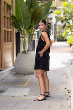 Vestido en pana corto con bolsillos - Negro