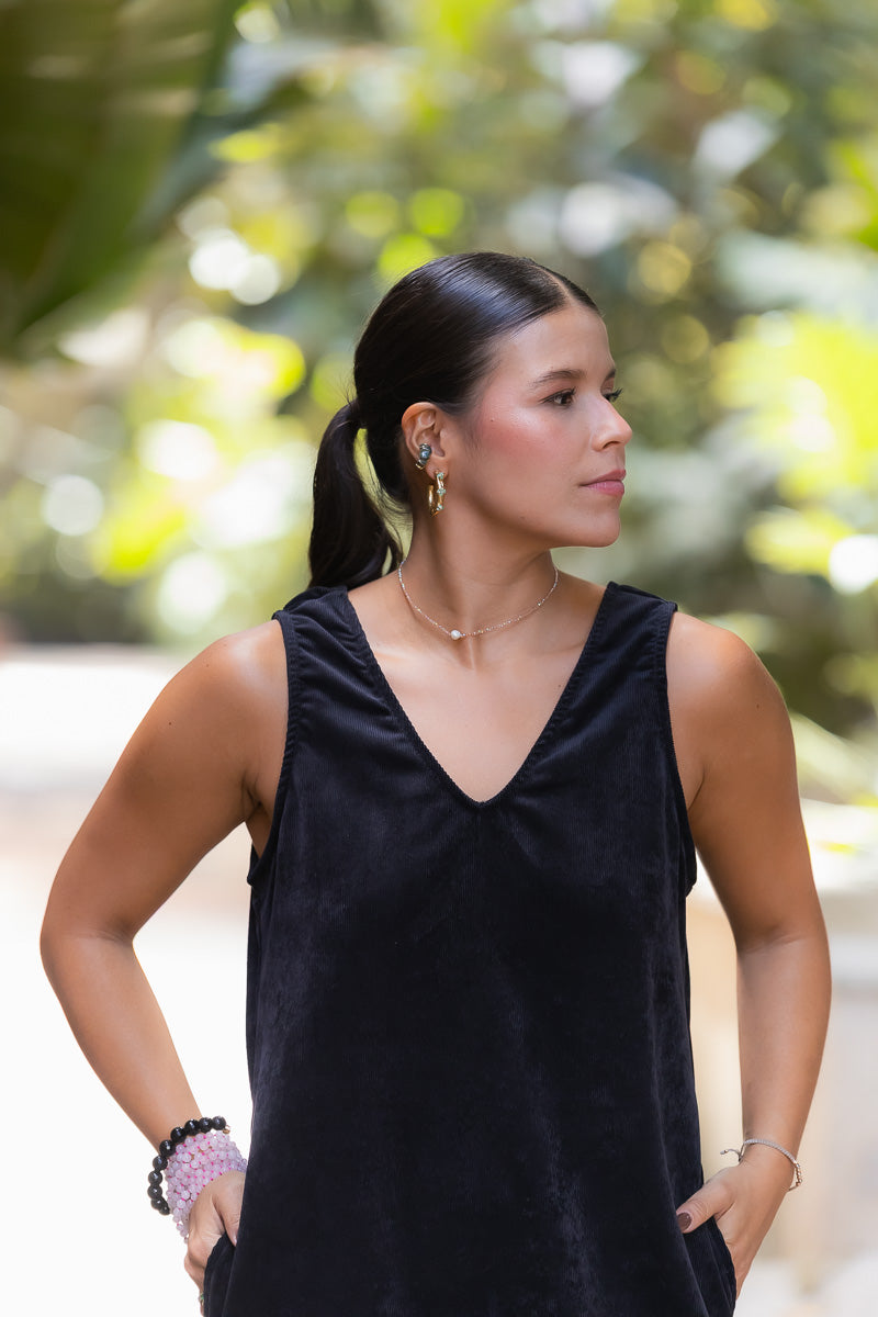Vestido en pana corto con bolsillos - Negro