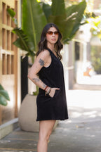 Vestido en pana corto con bolsillos - Negro