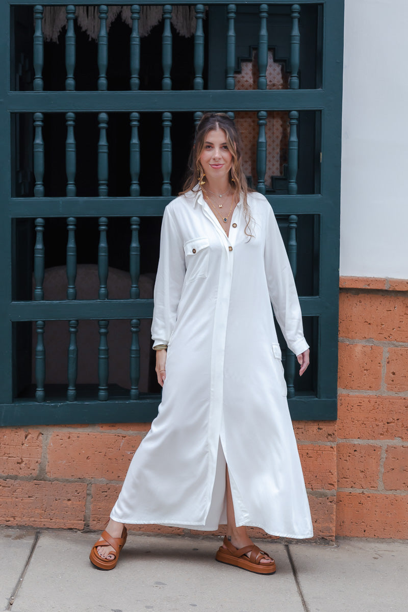 Vestido paloma manga larga con botones y cinturón  - Blanco Hueso