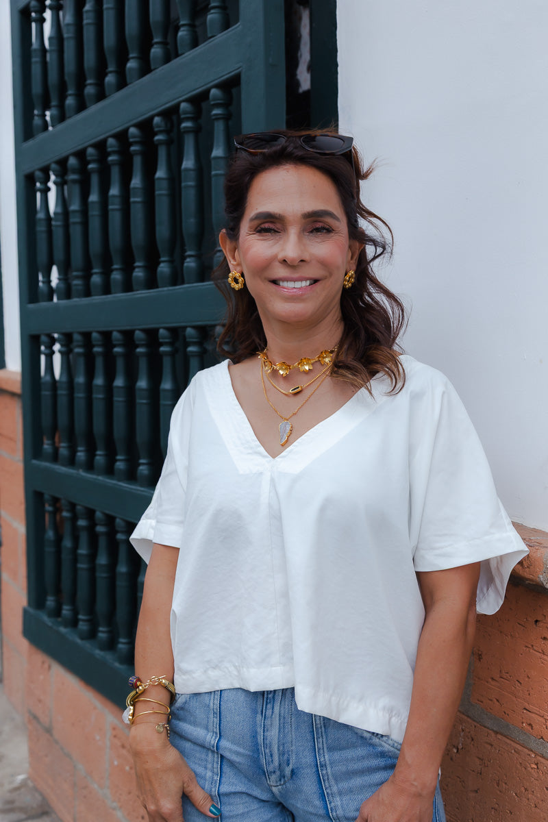 Blusa Zhara con mangas cuello en V- Blanco Perla