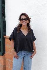Blusa Zhara con mangas cuello en V- Color negro