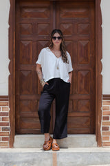 Pantalón Zhara pescador con bolsillos y cintura enresortada - Color Negro