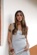 Vestido inspiración cuello recto con tiras y bolero - Gris