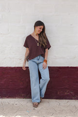 Blusa Zhara con mangas cuello en V-  Malbec