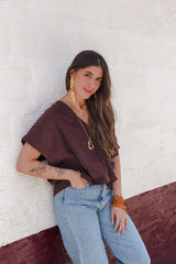 Blusa Zhara con mangas cuello en V-  Malbec