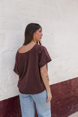 Blusa Zhara con mangas cuello en V-  Malbec