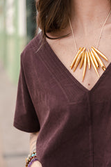 Blusa Zhara con mangas cuello en V-  Malbec