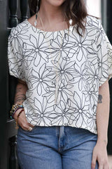 Blusa Amalia con mangas cuello redondo - Dali print